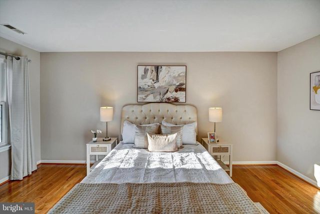 3124 ASHBURTON AVE, Herndon, VA 20171