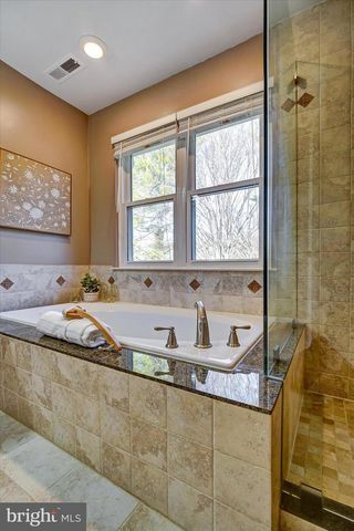 3124 ASHBURTON AVE, Herndon, VA 20171