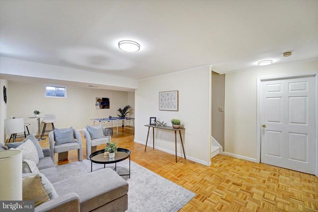 3124 ASHBURTON AVE, Herndon, VA 20171