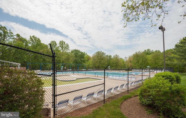 3124 ASHBURTON AVE, Herndon, VA 20171