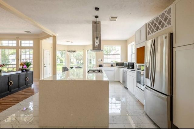 20522 Riverside Pines Drive, Houston, TX 77346