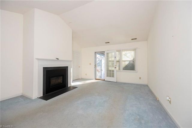 2716 Sawgrass Court, Winston-salem, NC 27103