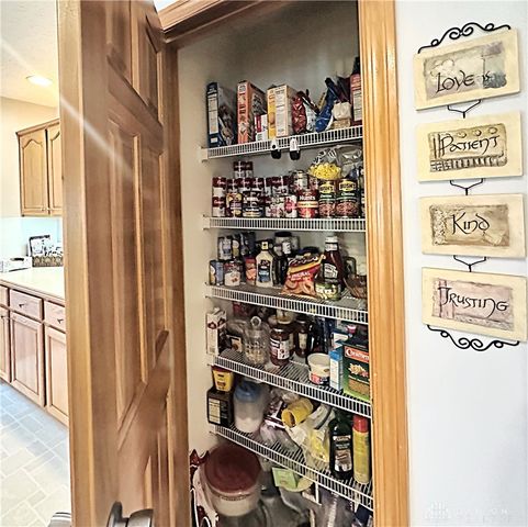 1480 Maplecrest Drive, Troy, OH 45373