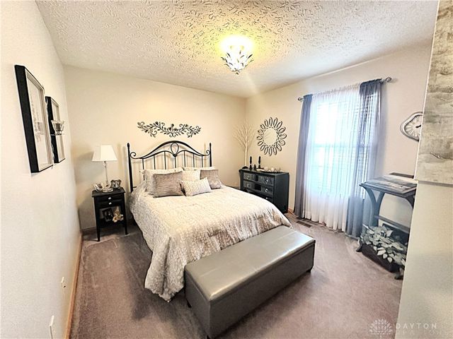 1480 Maplecrest Drive, Troy, OH 45373