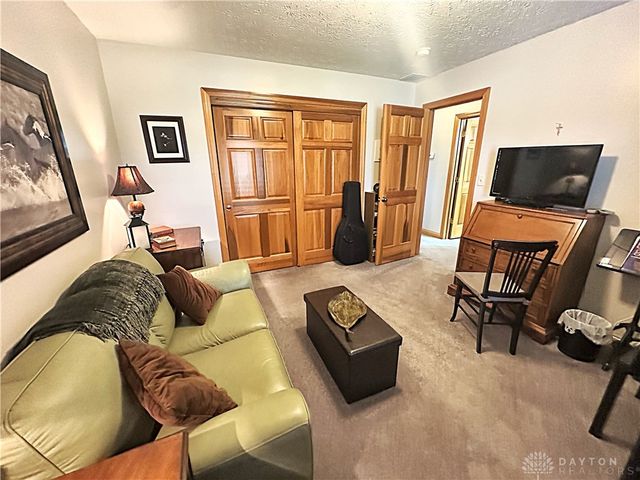 1480 Maplecrest Drive, Troy, OH 45373