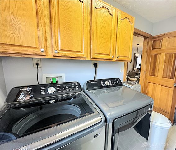 1480 Maplecrest Drive, Troy, OH 45373