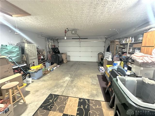 1480 Maplecrest Drive, Troy, OH 45373