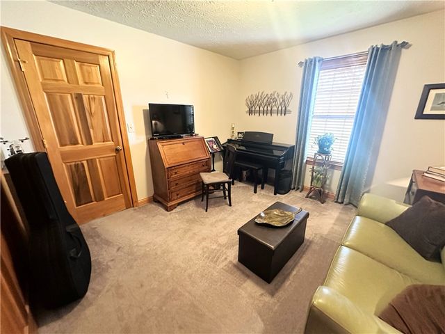 1480 Maplecrest Drive, Troy, OH 45373