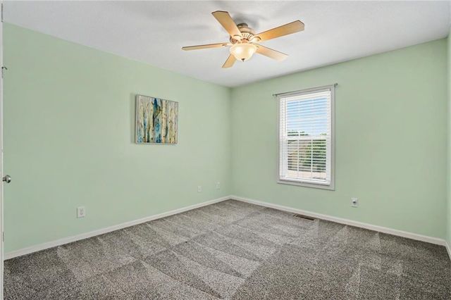 986 Wellington Way, Liberty, MO 64068