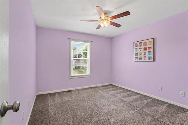 986 Wellington Way, Liberty, MO 64068