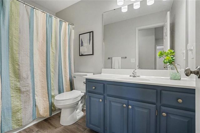 986 Wellington Way, Liberty, MO 64068