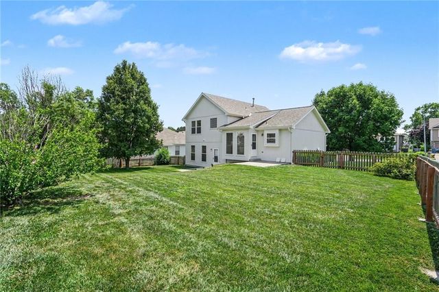 986 Wellington Way, Liberty, MO 64068
