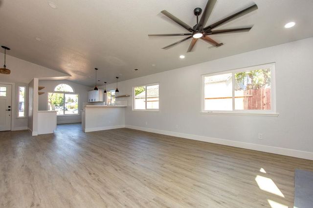 1444 Waterthrush Way, Turlock, CA 95382