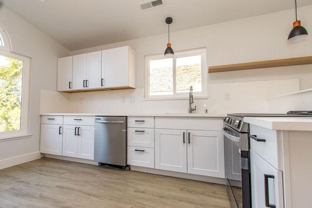 1444 Waterthrush Way, Turlock, CA 95382