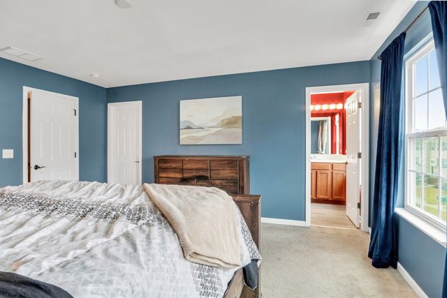 214 Lionel Drive, Grayslake, IL 60030