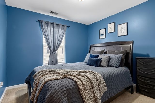 214 Lionel Drive, Grayslake, IL 60030