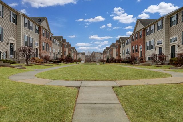 214 Lionel Drive, Grayslake, IL 60030