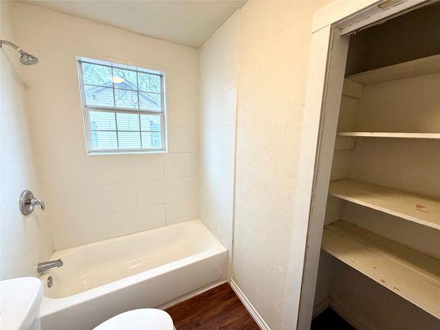 1140 Faulkner Lane, Waco, TX 76704