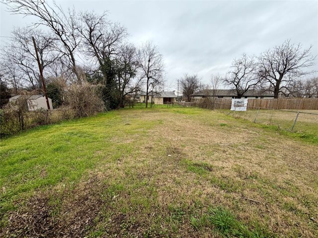 1140 Faulkner Lane, Waco, TX 76704