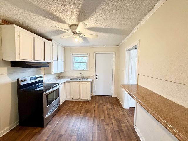 1140 Faulkner Lane, Waco, TX 76704