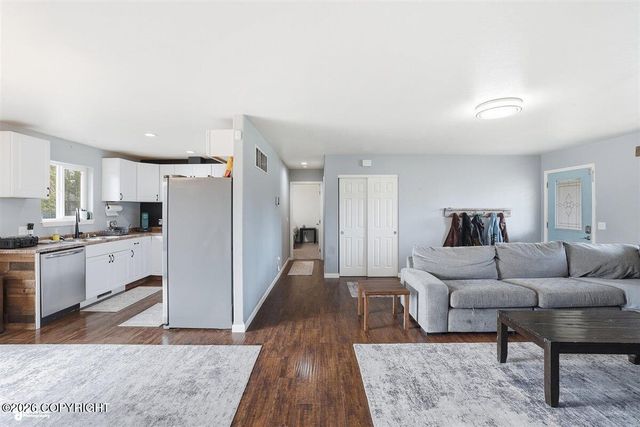 1404 Hedley Drive, Kenai, AK 99611