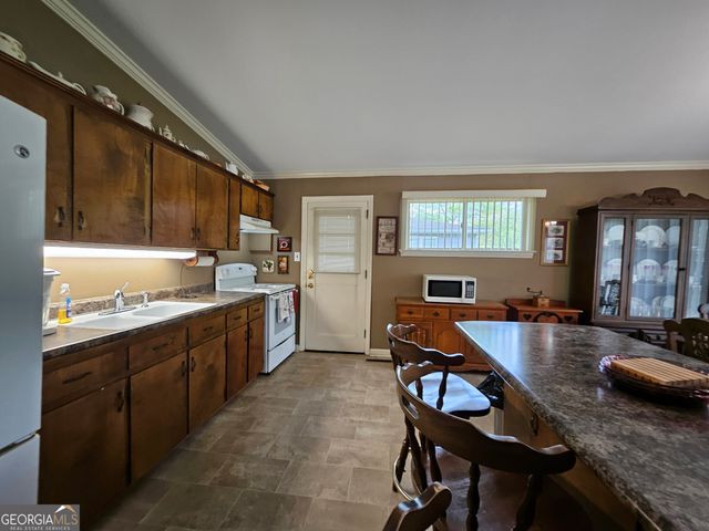 10 Azalea Street SE, Rome, GA 30161