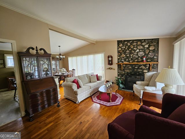 10 Azalea Street SE, Rome, GA 30161