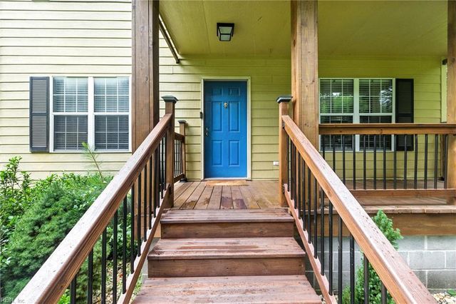 3920 Cedar Bush RD, Hayes, VA 23072