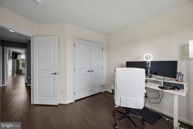 184 TROUT LILY DR, Lake Frederick, VA 22630
