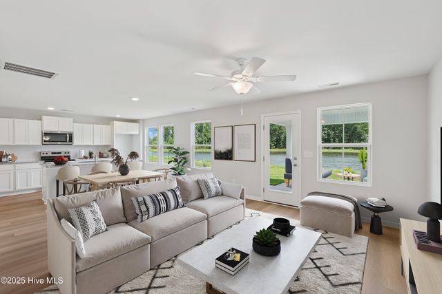 142 Cobbler Way 61, Hampstead, NC 28443
