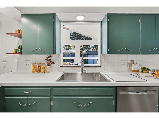 105 Columbia Rd, Fort Collins, CO 80525