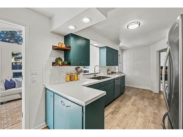 105 Columbia Rd, Fort Collins, CO 80525