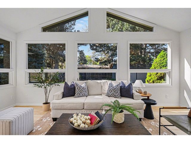 105 Columbia Rd, Fort Collins, CO 80525