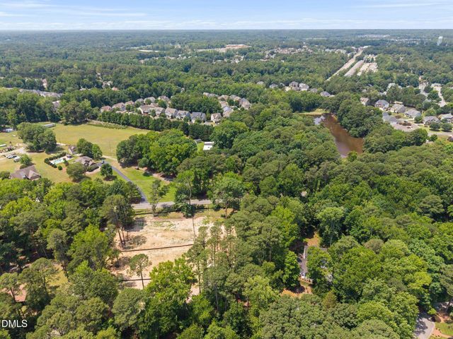 97 Wilcrest Drive, Fuquay Varina, NC 27526