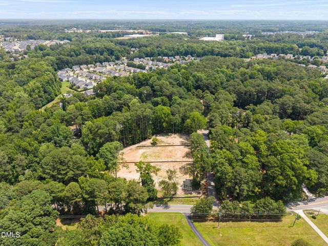 97 Wilcrest Drive, Fuquay Varina, NC 27526