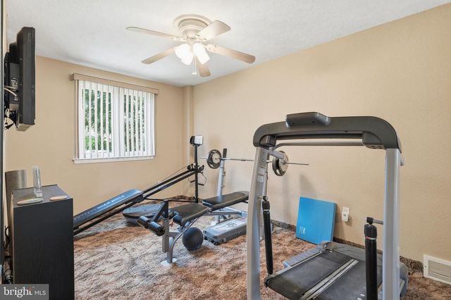9176 RYERSON RD, Philadelphia, PA 19114