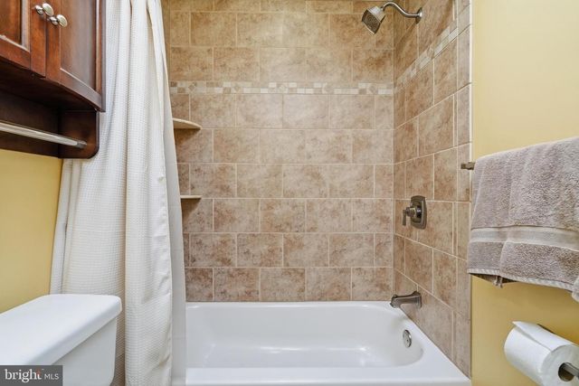 9176 RYERSON RD, Philadelphia, PA 19114