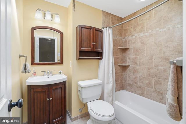 9176 RYERSON RD, Philadelphia, PA 19114