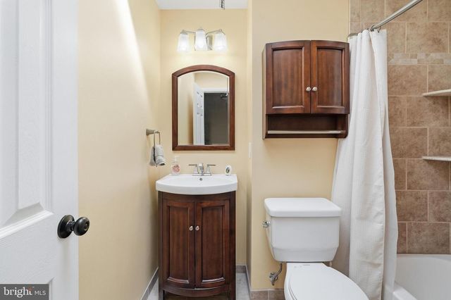 9176 RYERSON RD, Philadelphia, PA 19114