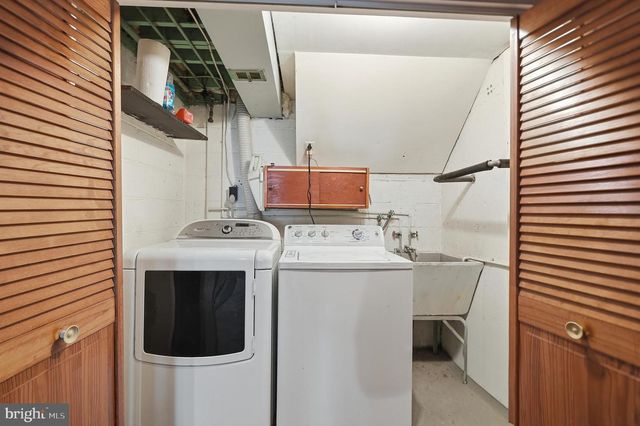 9176 RYERSON RD, Philadelphia, PA 19114
