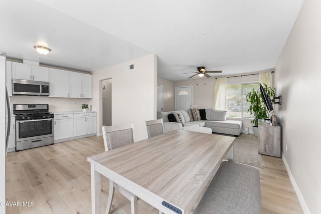 2229 W Avenue K13, Lancaster, CA 93536