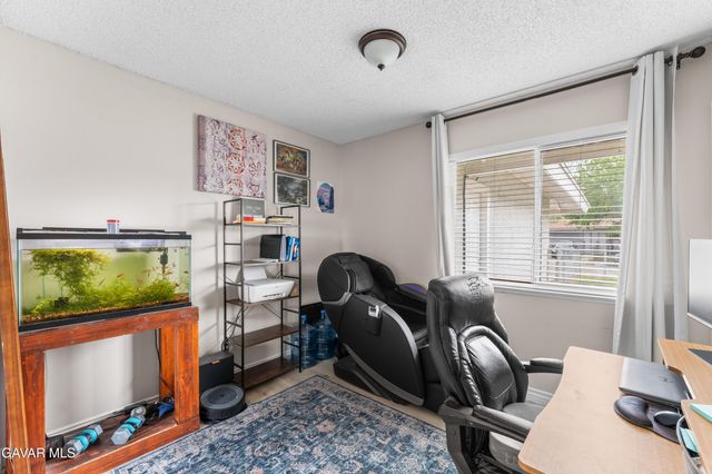 2229 W Avenue K13, Lancaster, CA 93536