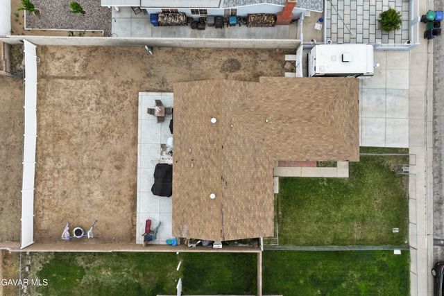 2229 W Avenue K13, Lancaster, CA 93536