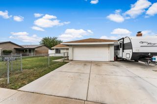 2229 W Avenue K13, Lancaster, CA 93536