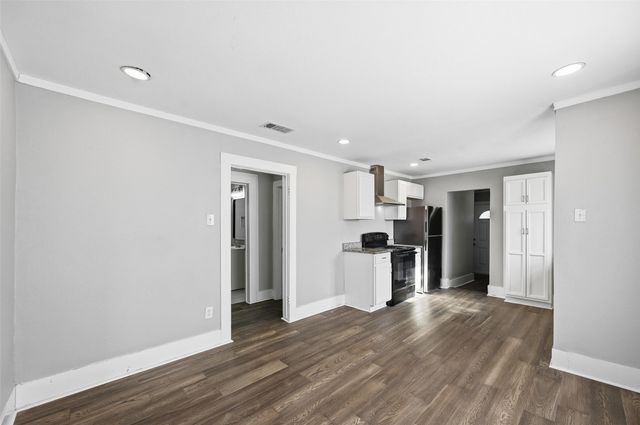 2224 Poplar Street, Dallas, TX 75215