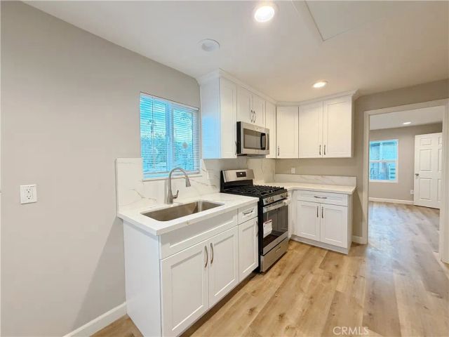 516 E D St B, Ontario, CA 91764