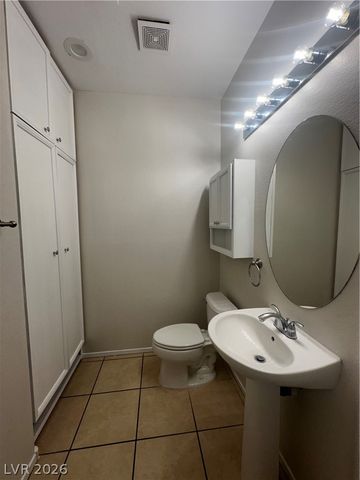 2569 Williamsburg Street, Henderson, NV 89052