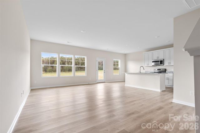 132 Red Cedar Lane, Statesville, NC 28625