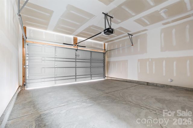 132 Red Cedar Lane, Statesville, NC 28625