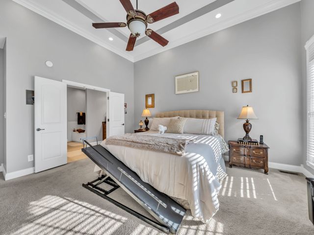 114 Hunt Crest Ct, Clarksville, TN 37043